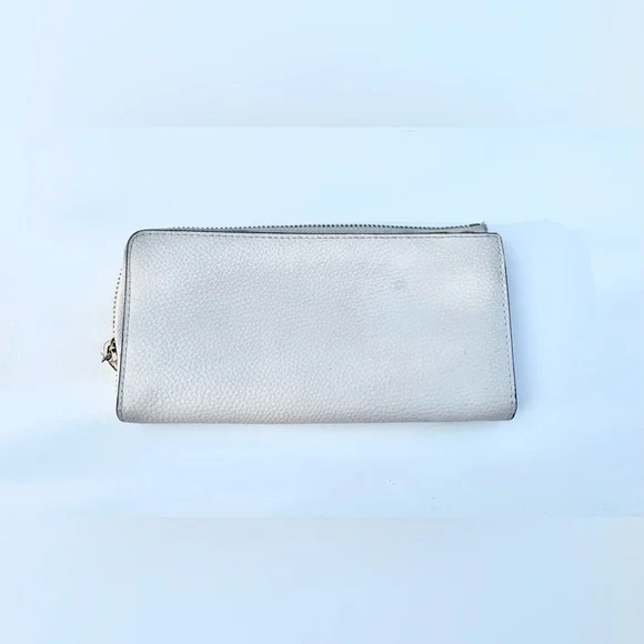 Coach Wallet - Picture 2 of 6